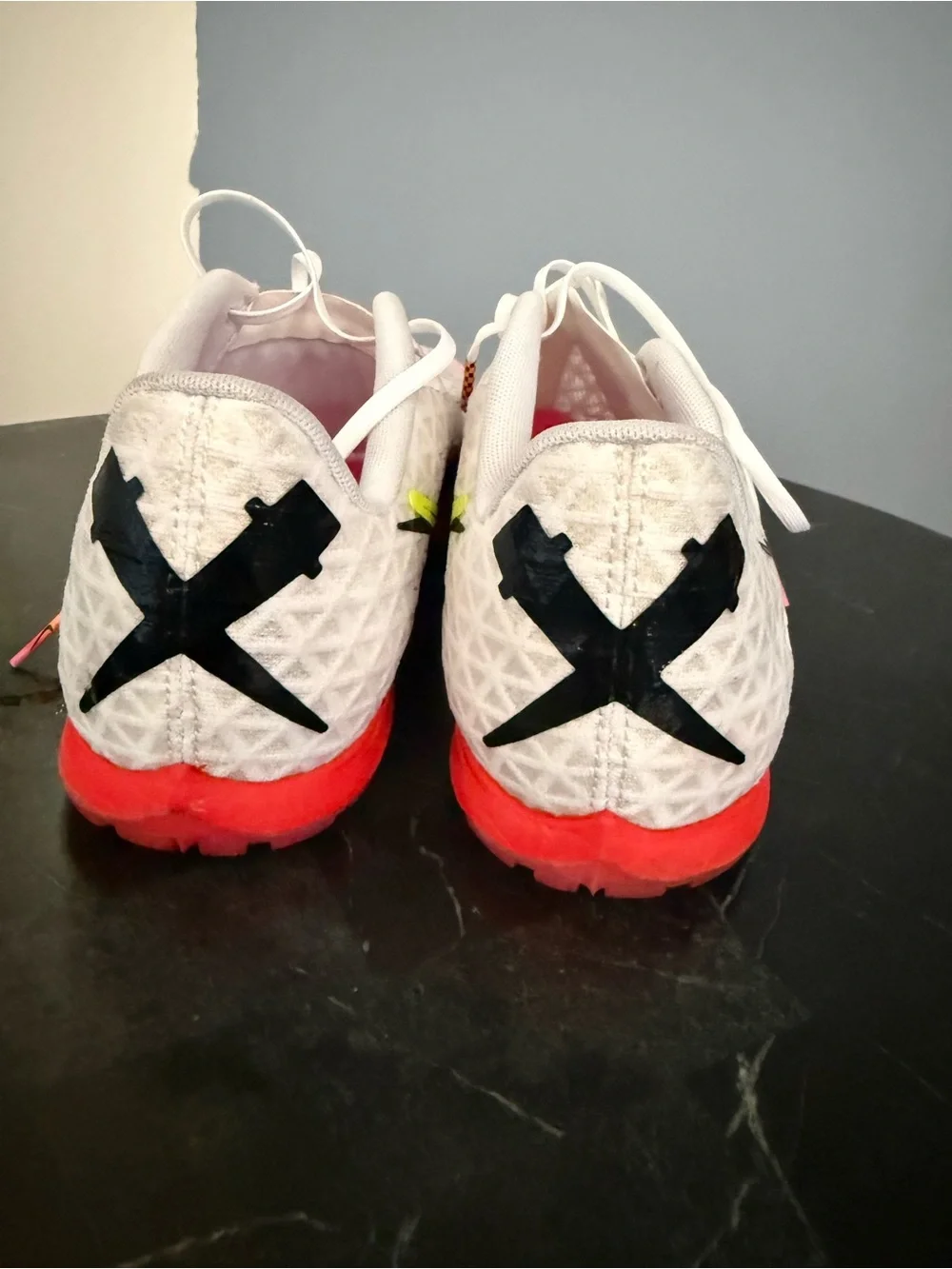 Nike Men Low Top Lace Up Athletic Sneaker White/Red/Black/Yellow Geometric